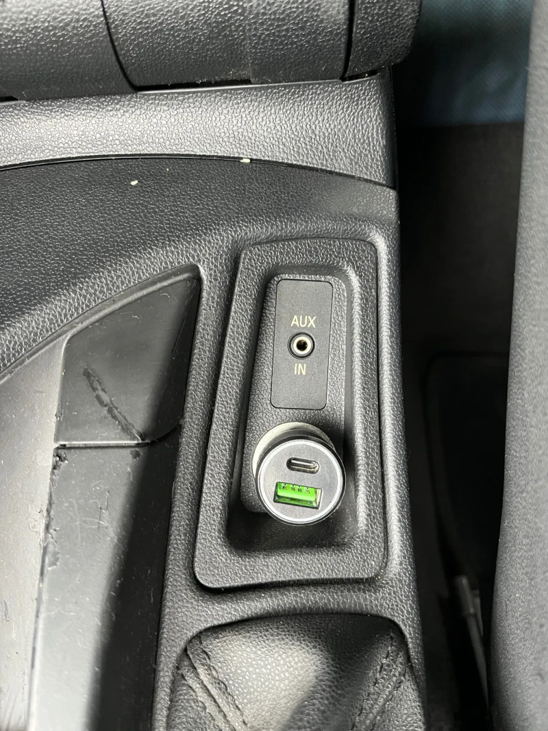 BMW 118 1.8i газ/бенз автоматик, снимка 13 - Автомобили и джипове - 53030179