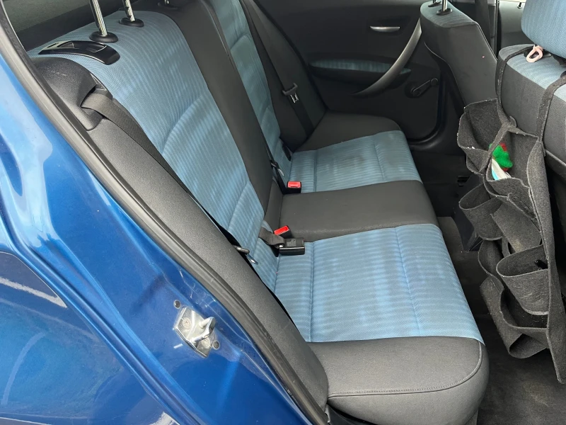 BMW 118 1.8i газ/бенз автоматик, снимка 9 - Автомобили и джипове - 53030179