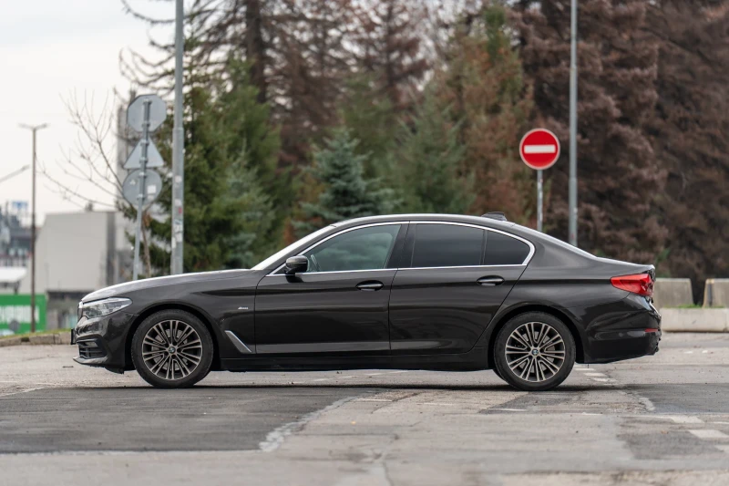 BMW 530 D xDrive / СМЕНЕНИ ВЕРИГИ / AdaptiveLed , снимка 7 - Автомобили и джипове - 53235969