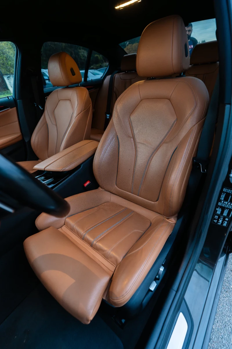 BMW 530 D xDrive / СМЕНЕНИ ВЕРИГИ / AdaptiveLed , снимка 12 - Автомобили и джипове - 53235969