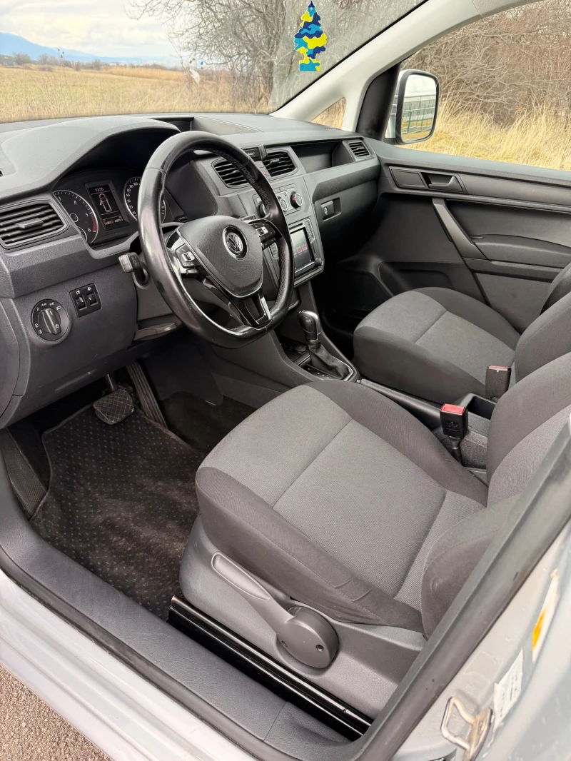 VW Caddy DSG, снимка 12 - Автомобили и джипове - 53401822