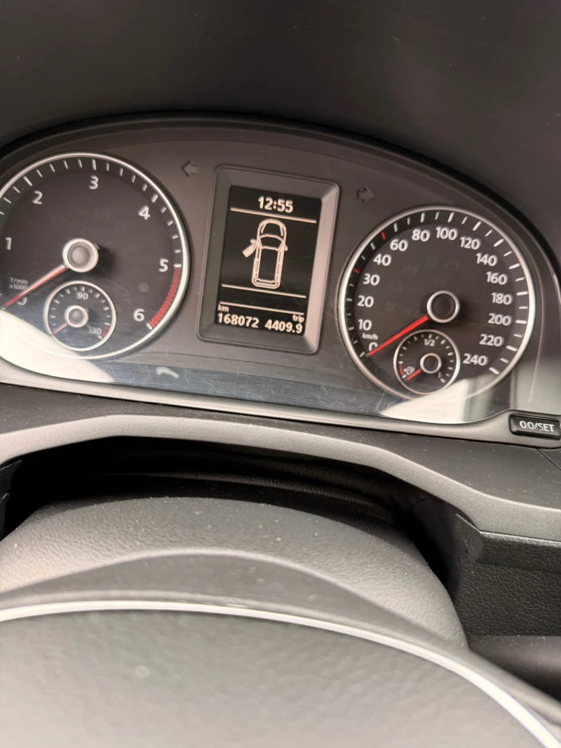 VW Caddy DSG, снимка 16 - Автомобили и джипове - 53401822