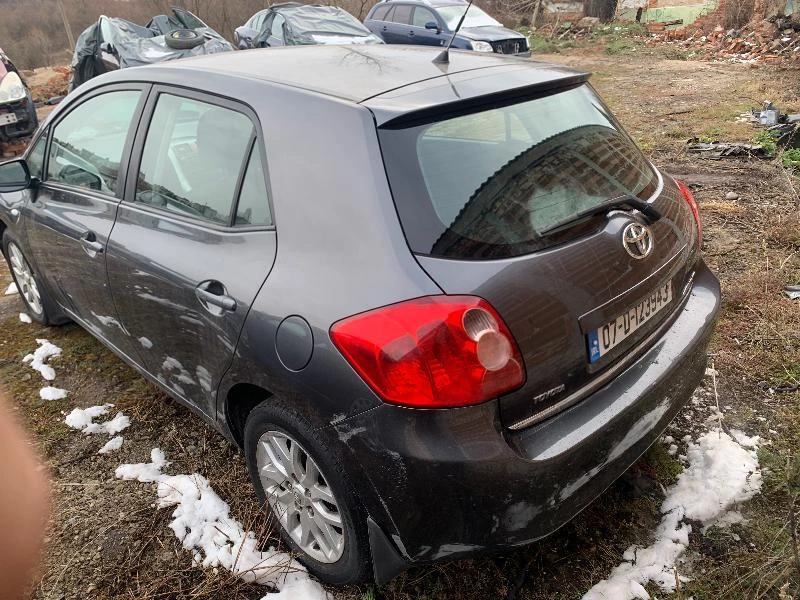 Toyota Auris 1.6 DUAL VVT-I 124кс. НА ЧАСТИ, снимка 5 - Автомобили и джипове - 41138905