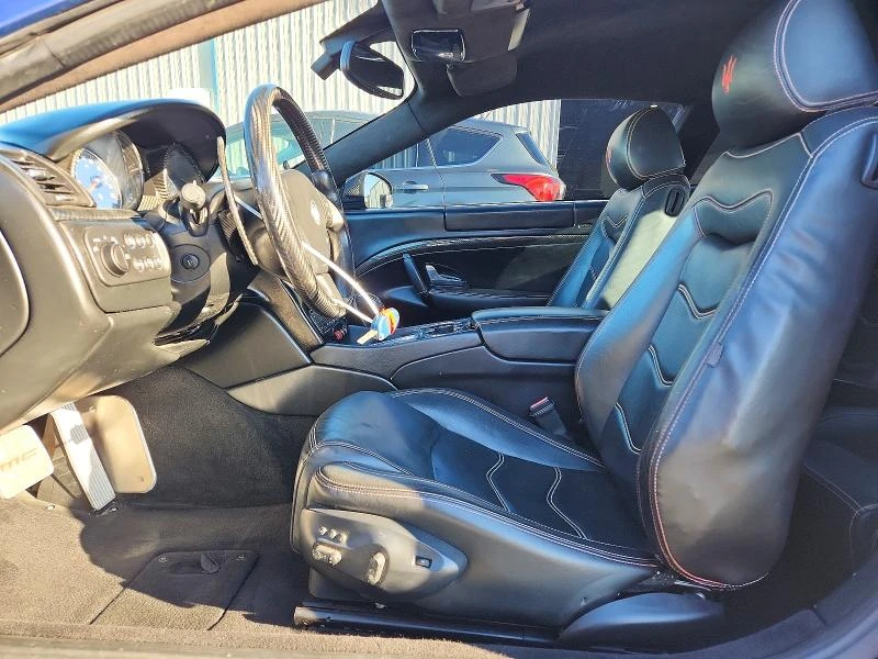 Maserati GranTurismo S* Keyless* Koжа* Подгрев* НАВИ* Клип на мотора - изображение 7