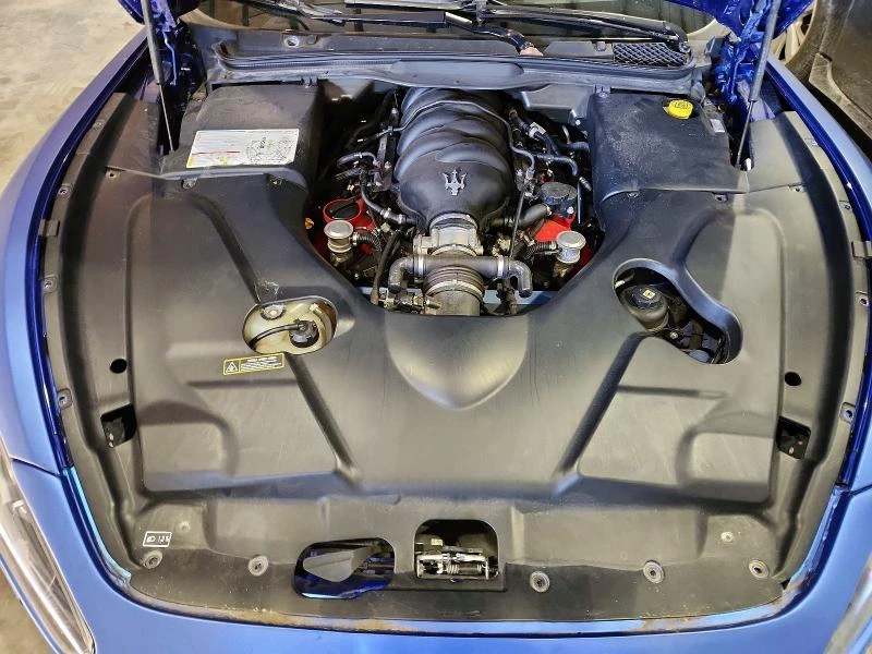 Maserati GranTurismo S* Keyless* Koжа* Подгрев* НАВИ* Клип на мотора, снимка 11 - Автомобили и джипове - 53361407