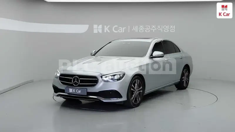 Mercedes-Benz E 300 4matic| BURMESTER| HEAD-UP| 360| ВКЛ. ТЕХНОТЕСТ