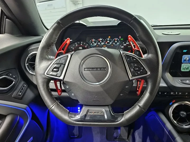 Chevrolet Camaro, снимка 12 - Автомобили и джипове - 54848194