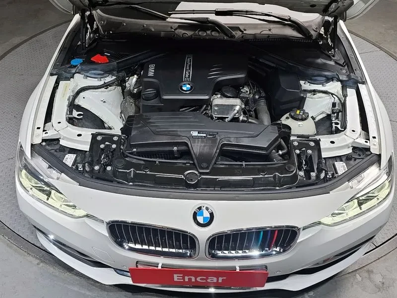 BMW 320  Luxury, снимка 6 - Автомобили и джипове - 55902733
