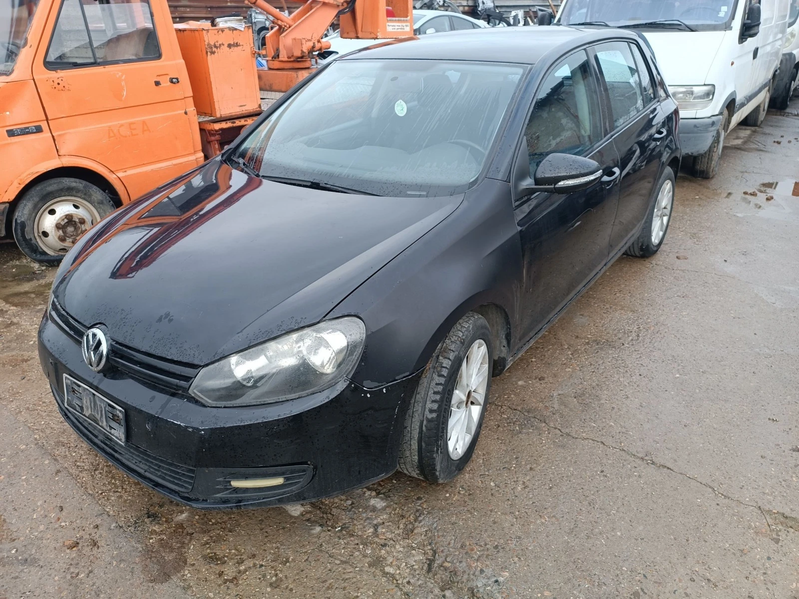 VW Golf 2.0 TDI 110k.s. - изображение 9