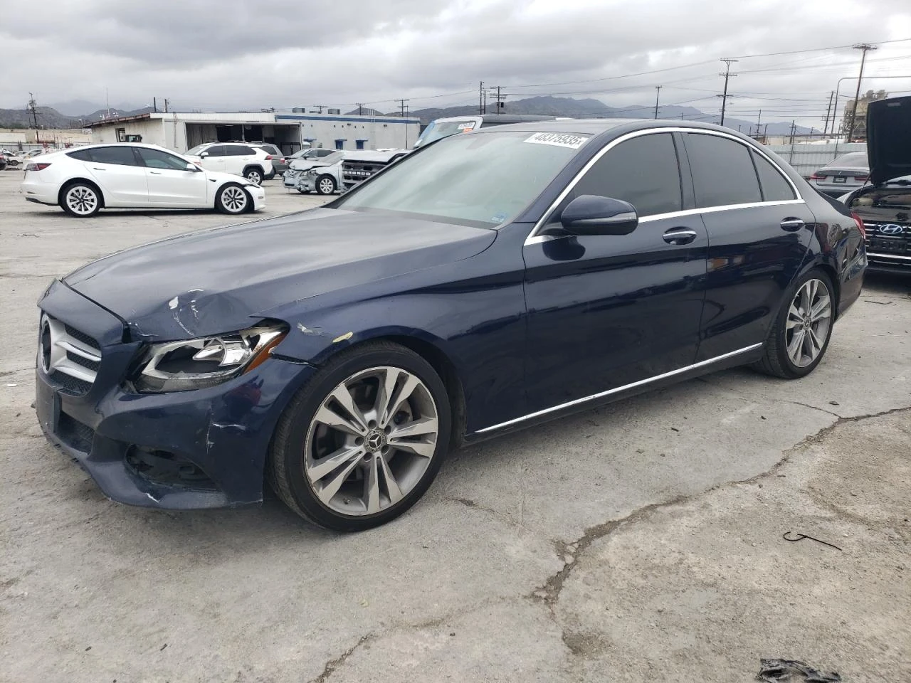Mercedes-Benz C 300 ФИКСИРАНА ЦЕНА! RECARO/ЕЛ.СЕДАЛКИ/ПОДГРЕВ/ПАНО     - изображение 3