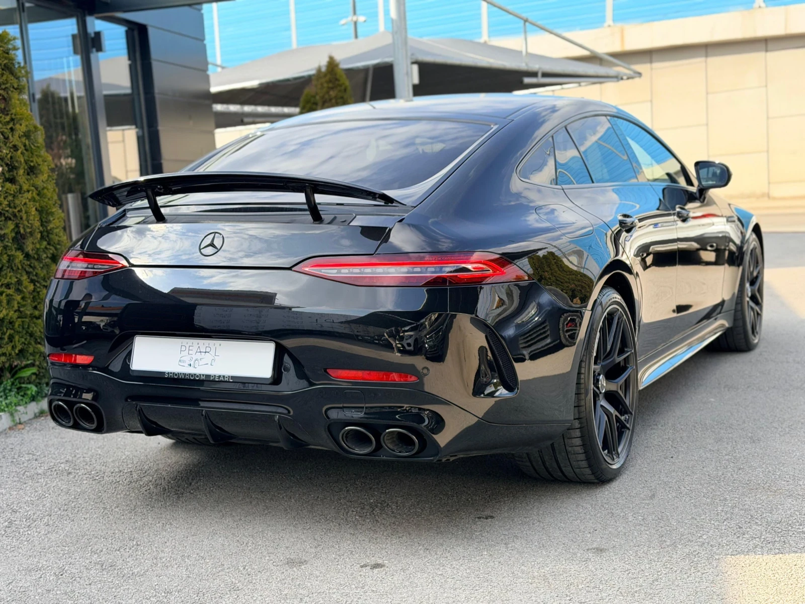 Mercedes-Benz AMG GT 43 4Мatic V8-Styling Nappa PANO НЕМСКА 88000КМ, снимка 7 - Автомобили и джипове - 50071242