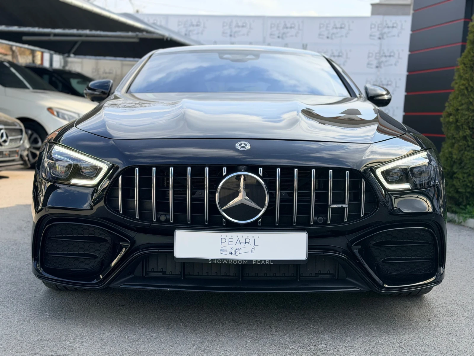 Mercedes-Benz AMG GT 43 4Мatic V8-Styling Nappa PANO НЕМСКА 88000КМ, снимка 2 - Автомобили и джипове - 50071242