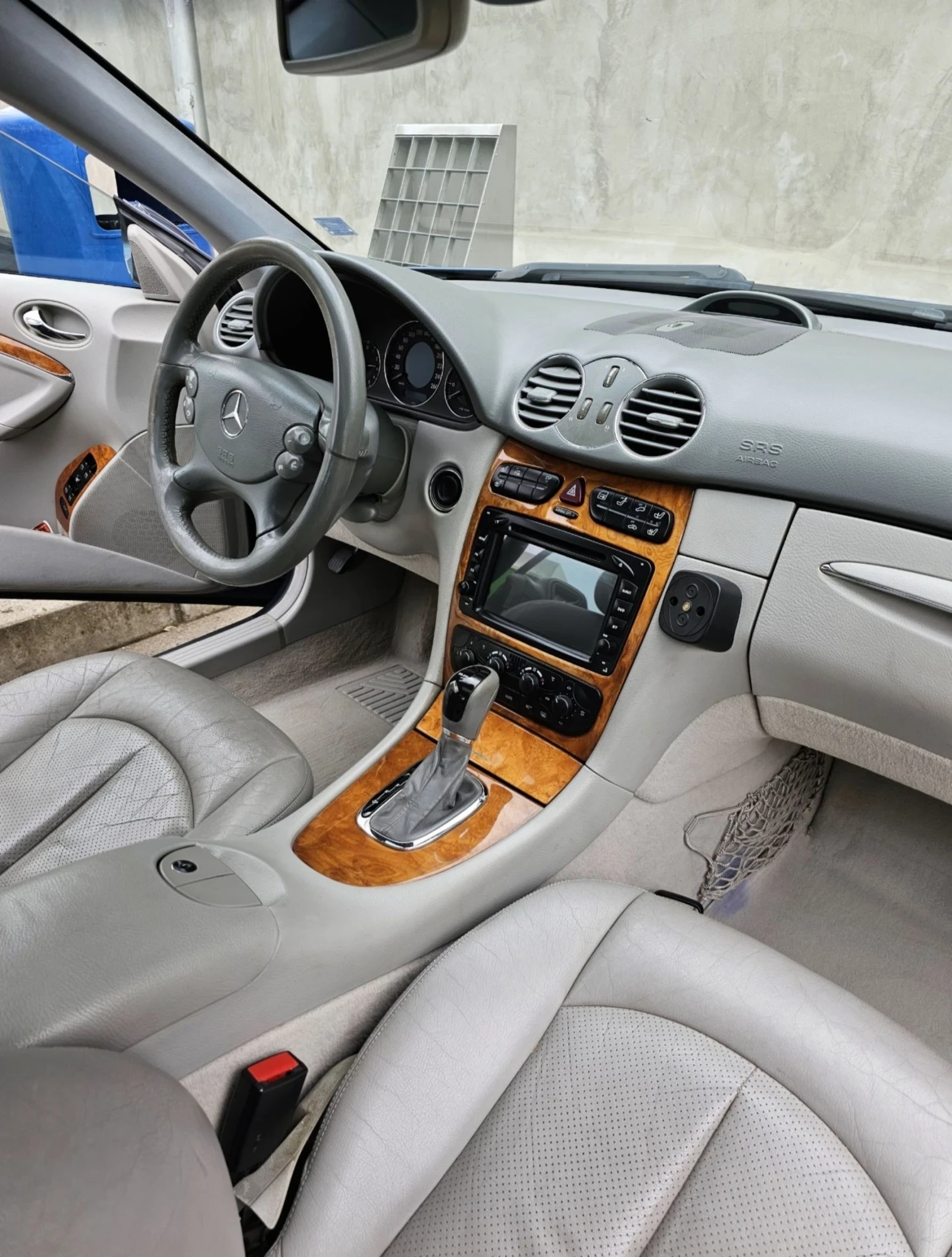 Mercedes-Benz CLK 320 V6 - изображение 4
