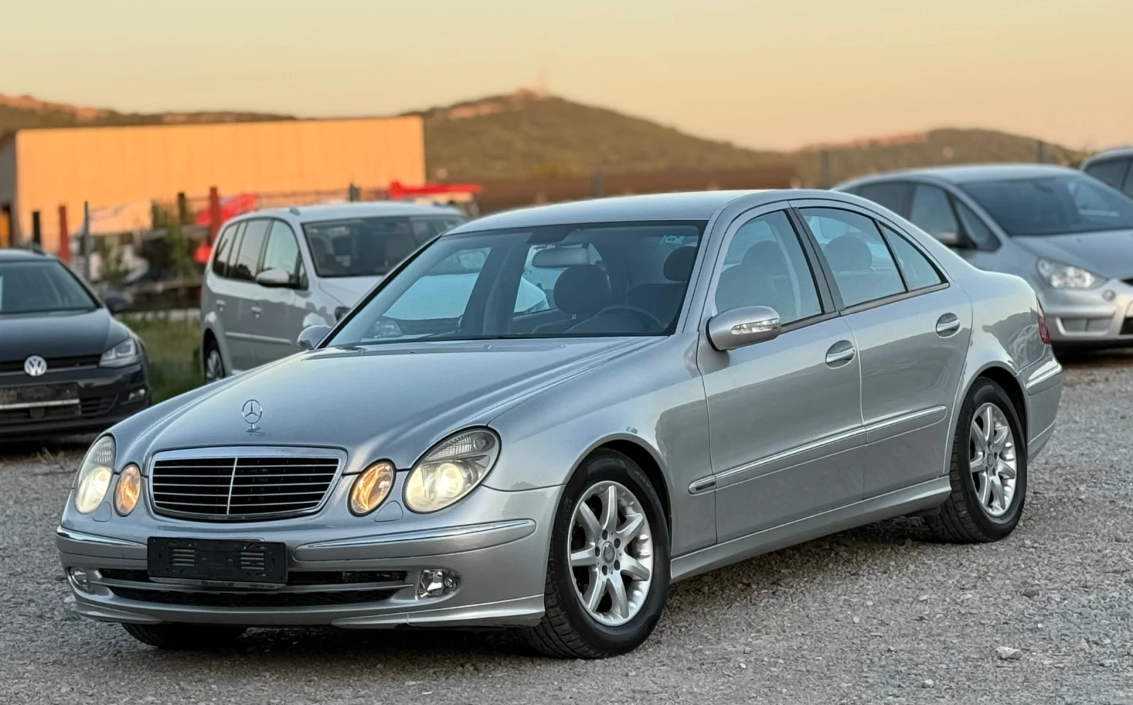 Mercedes-Benz E 270 2.7 CDi 177к.с * Avantgarde*  - изображение 3