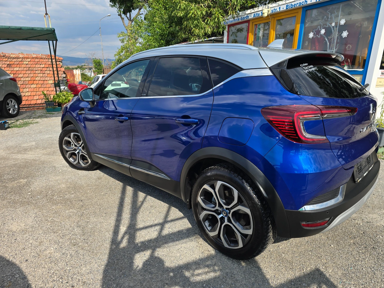 Renault Captur 1.6E-TECH-PLUG-iN HYBRID - изображение 5