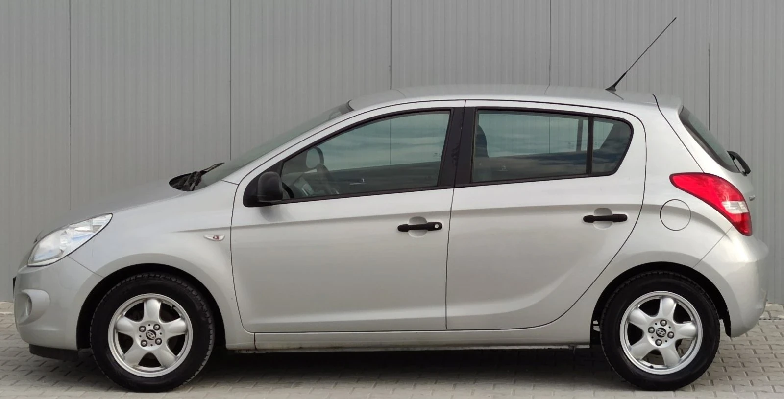 Hyundai I20  - изображение 6