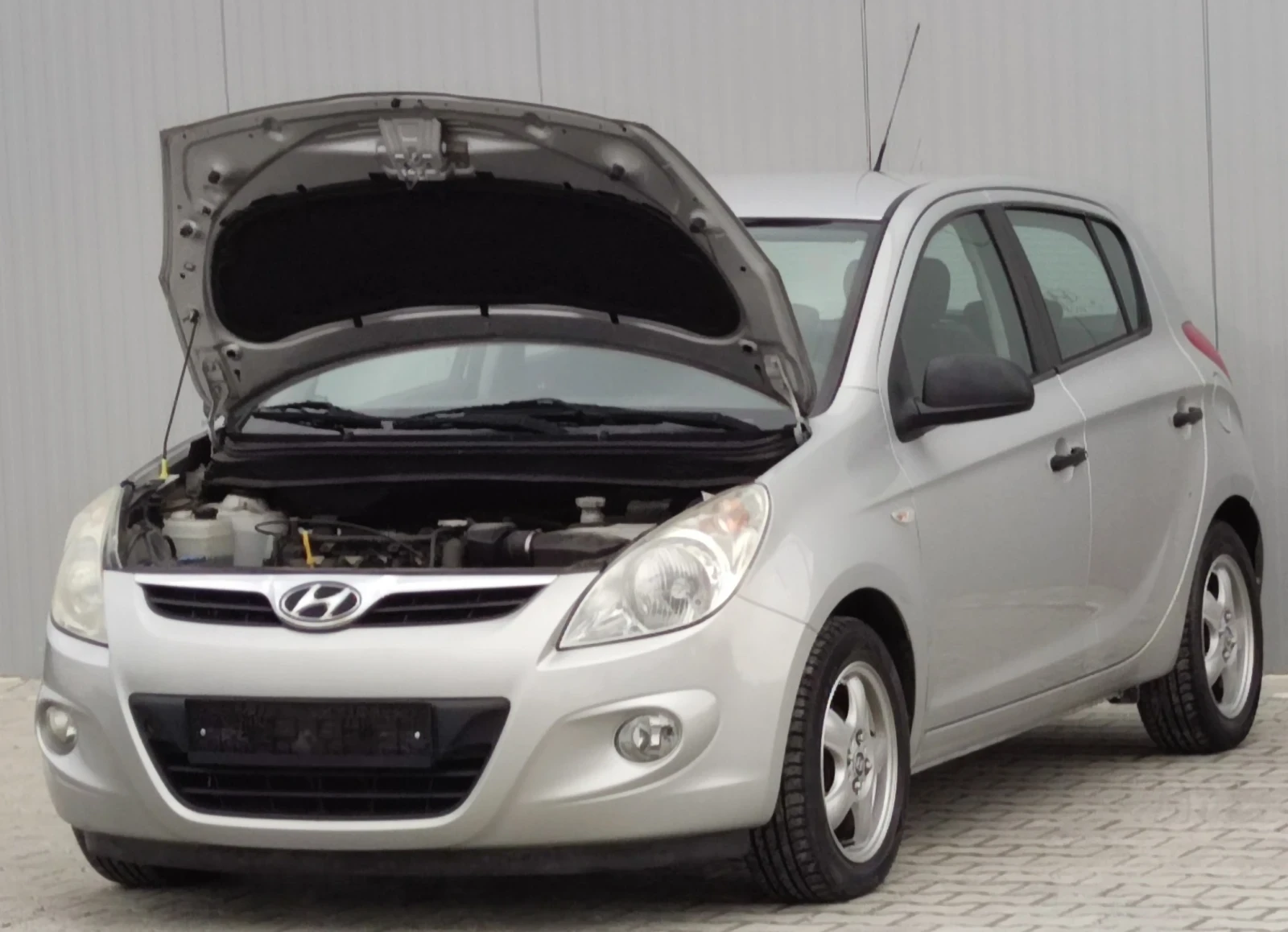 Hyundai I20 | Mobile.bg � ����������� 16