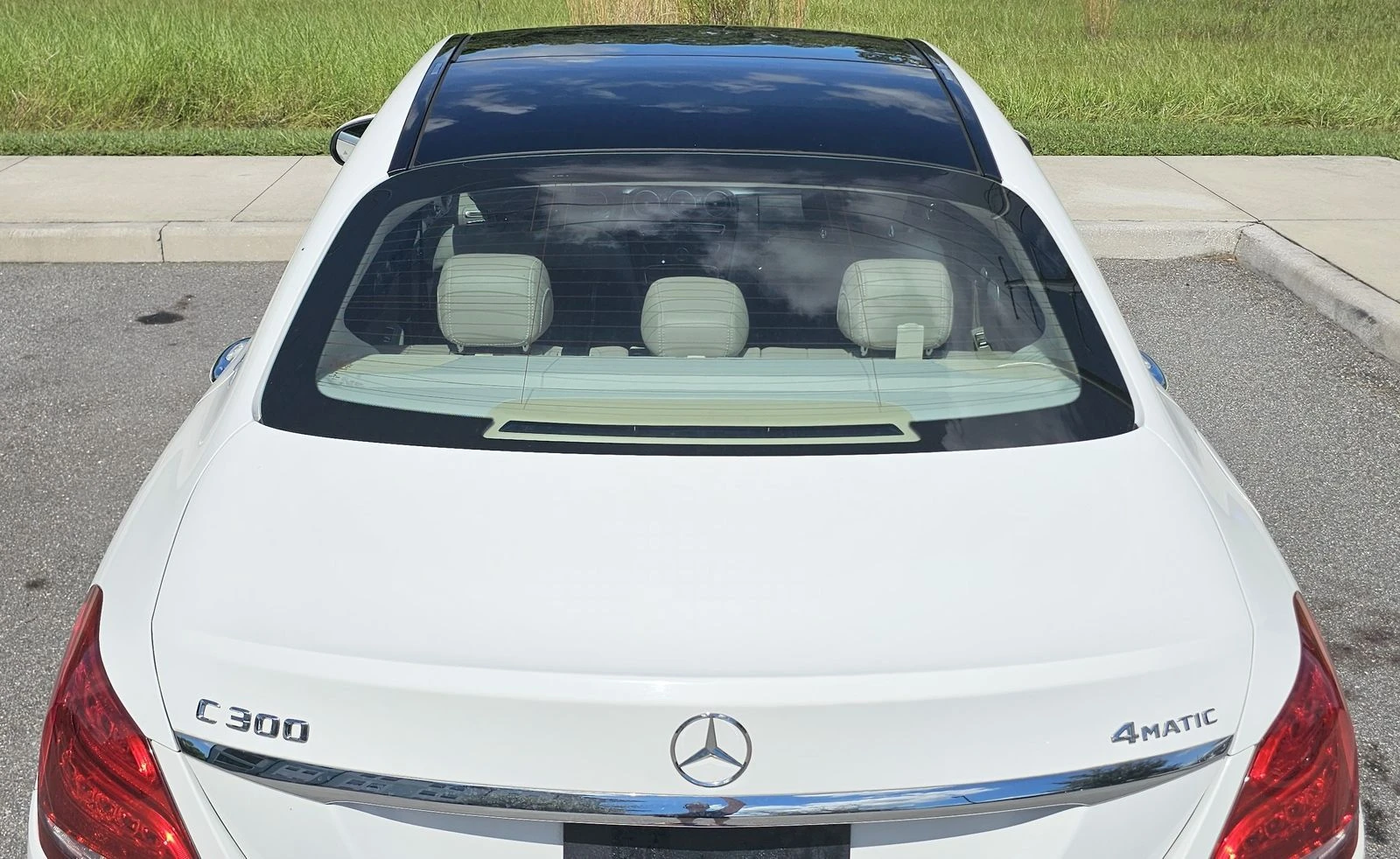 Mercedes-Benz C 300  - изображение 9