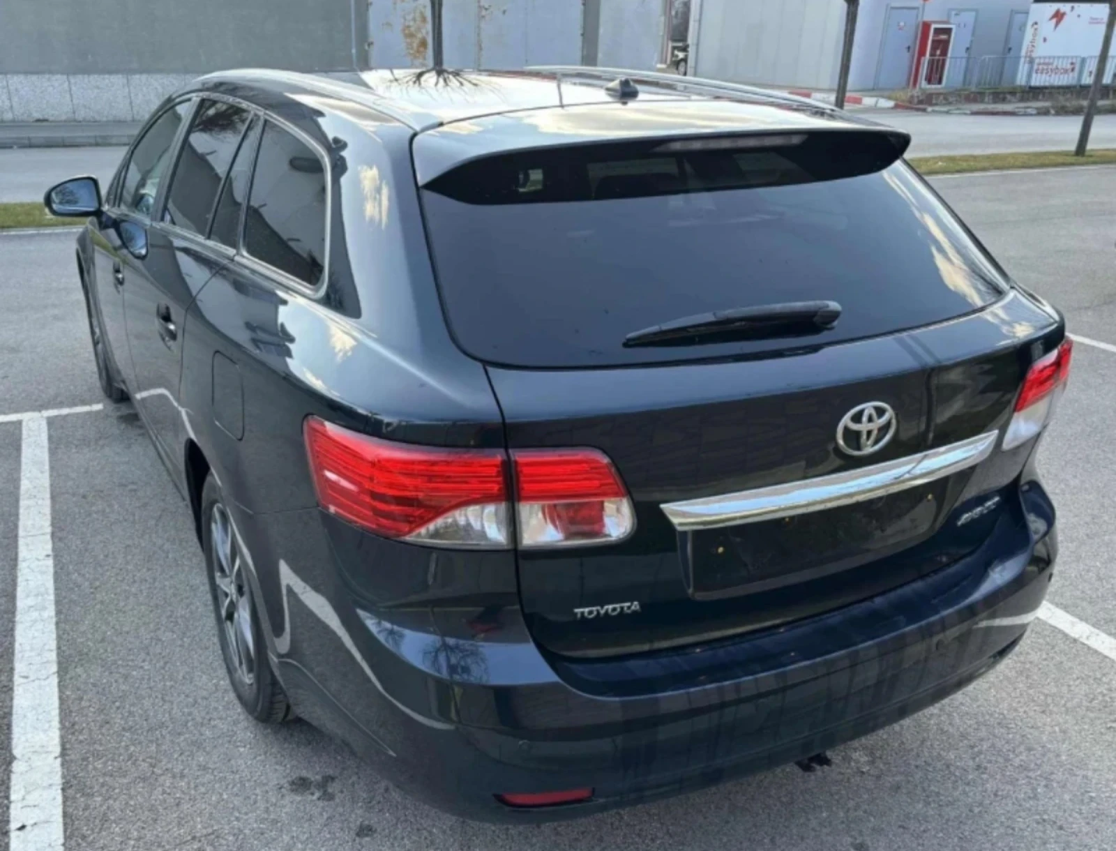 Toyota Avensis  - изображение 5