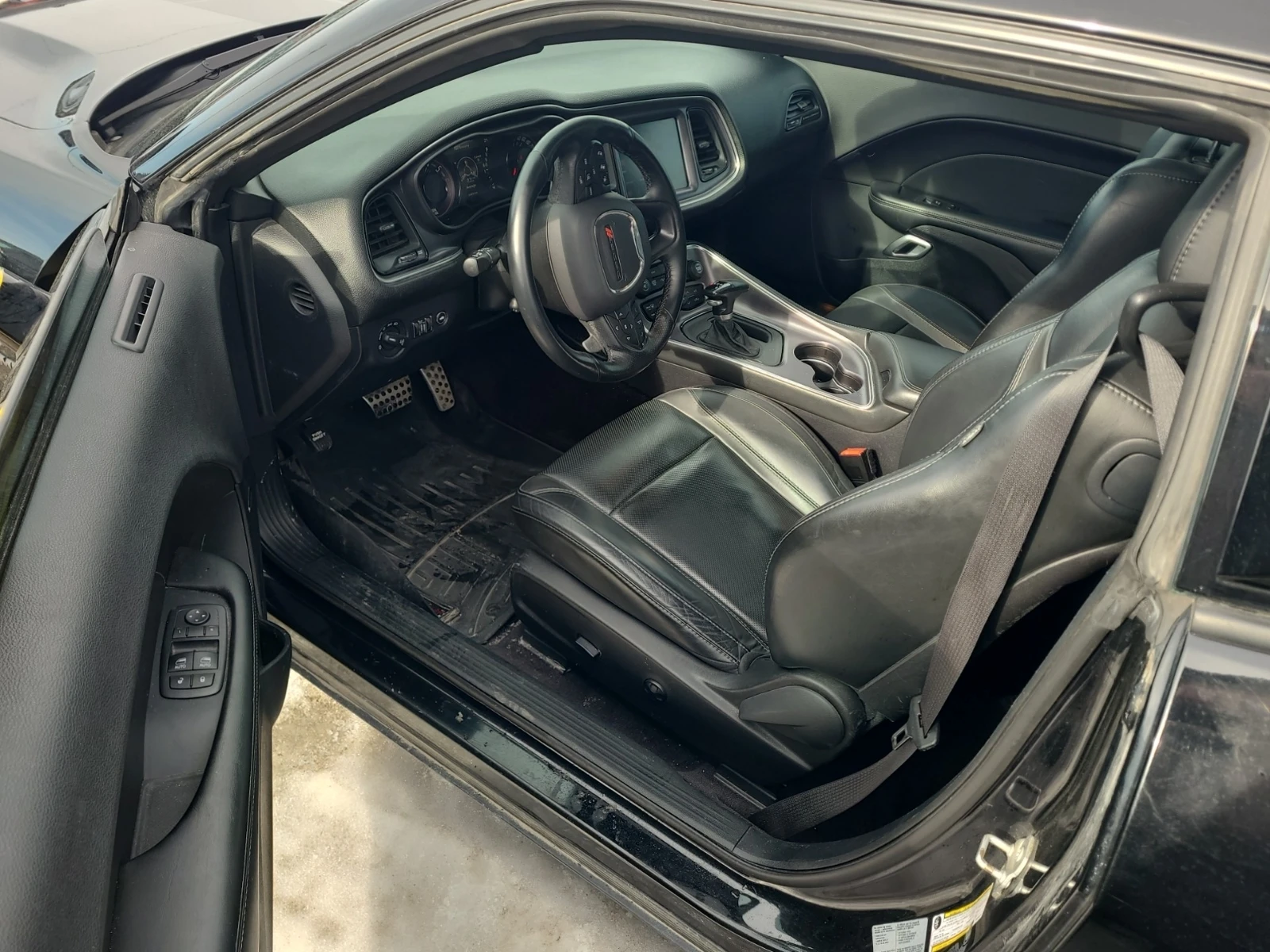Dodge Challenger RT* Remote Start* Back cam* Blind Spot* �������* 2 | Mobile.bg � ����������� 6