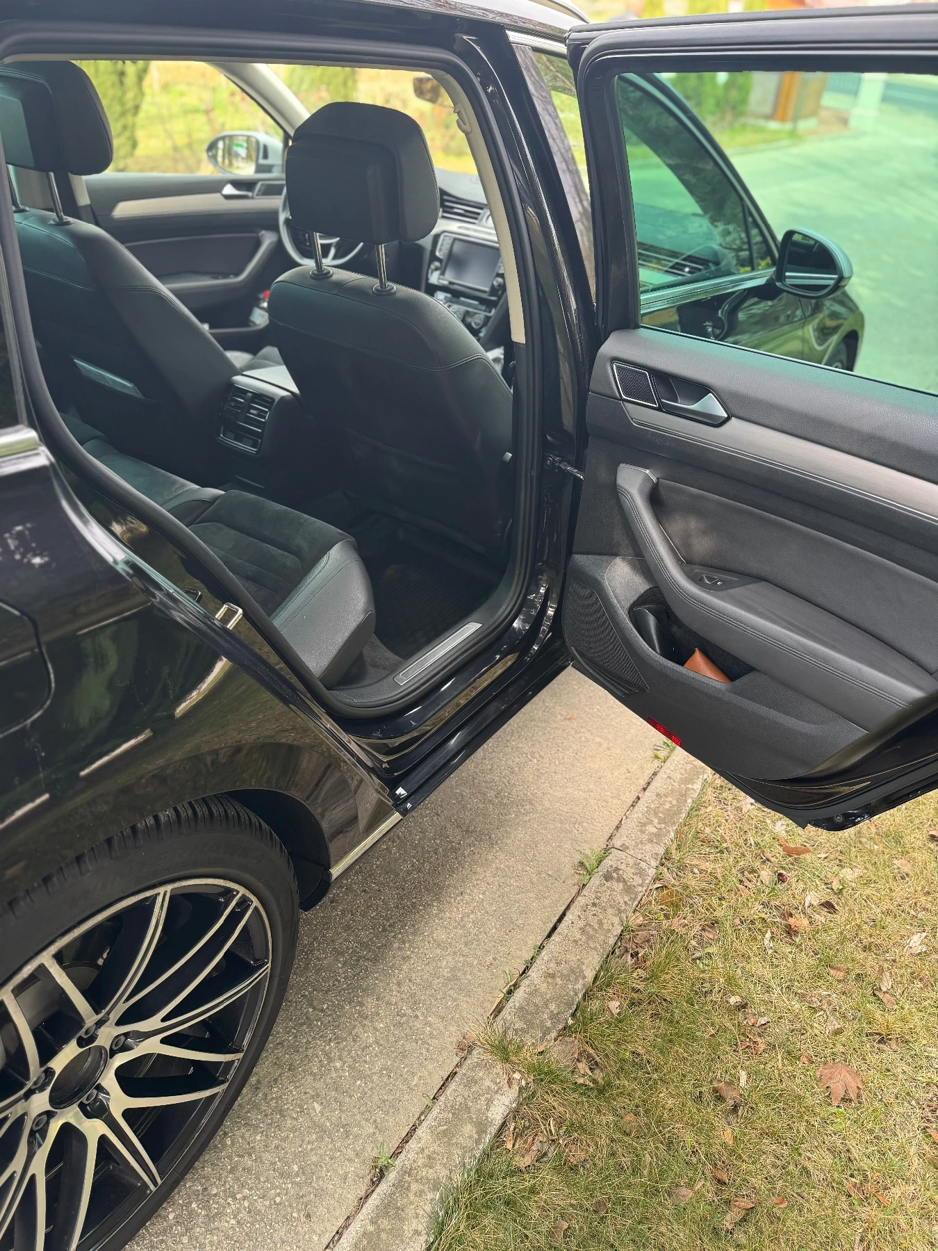 VW Passat 2.0 tdi , снимка 8 - Автомобили и джипове - 53722947