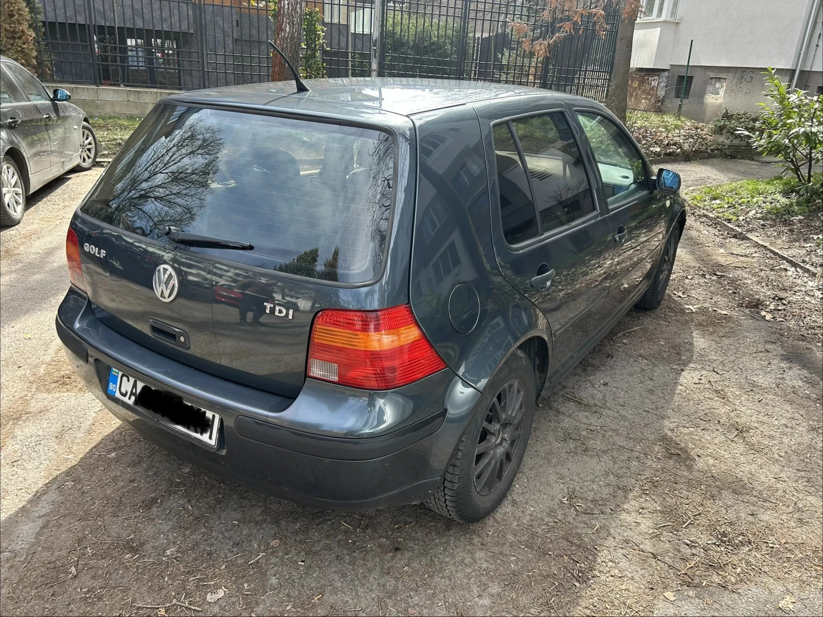 VW Golf, снимка 5 - Автомобили и джипове - 53803977