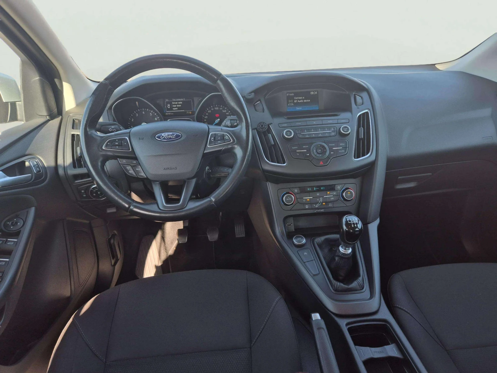 Ford Focus 1.0 EcoBoost, снимка 11 - Автомобили и джипове - 53818896