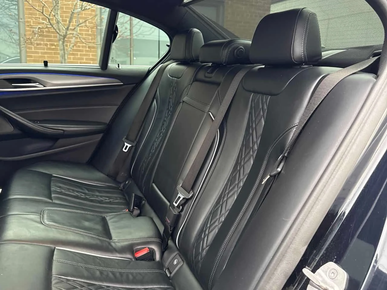 BMW 530 * 530i xDrive * CARFAX * ЦЕНА ДО БГ, снимка 17 - Автомобили и джипове - 53885022