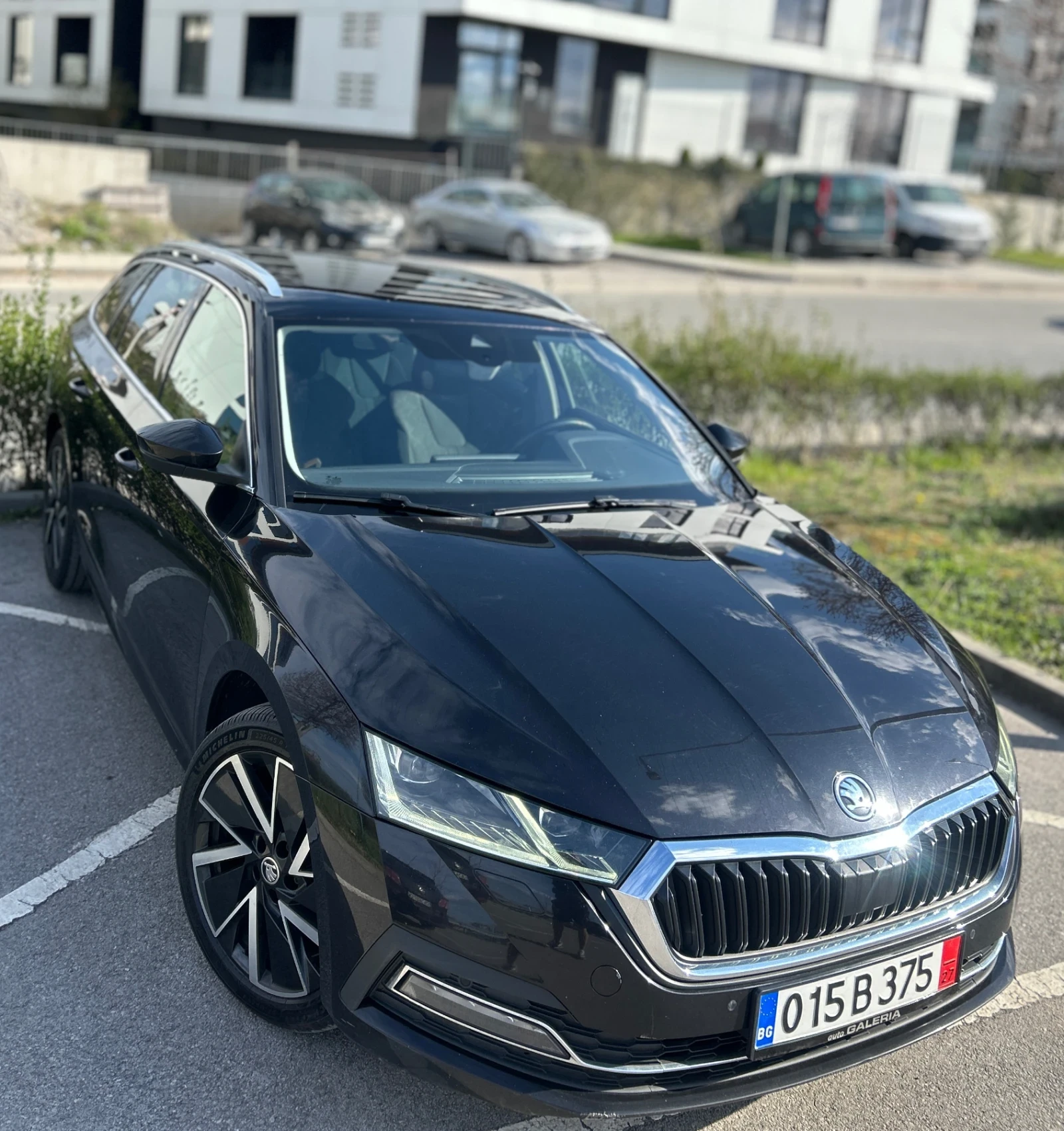 Skoda Octavia Plug in Hybrid, снимка 2 - Автомобили и джипове - 54136470