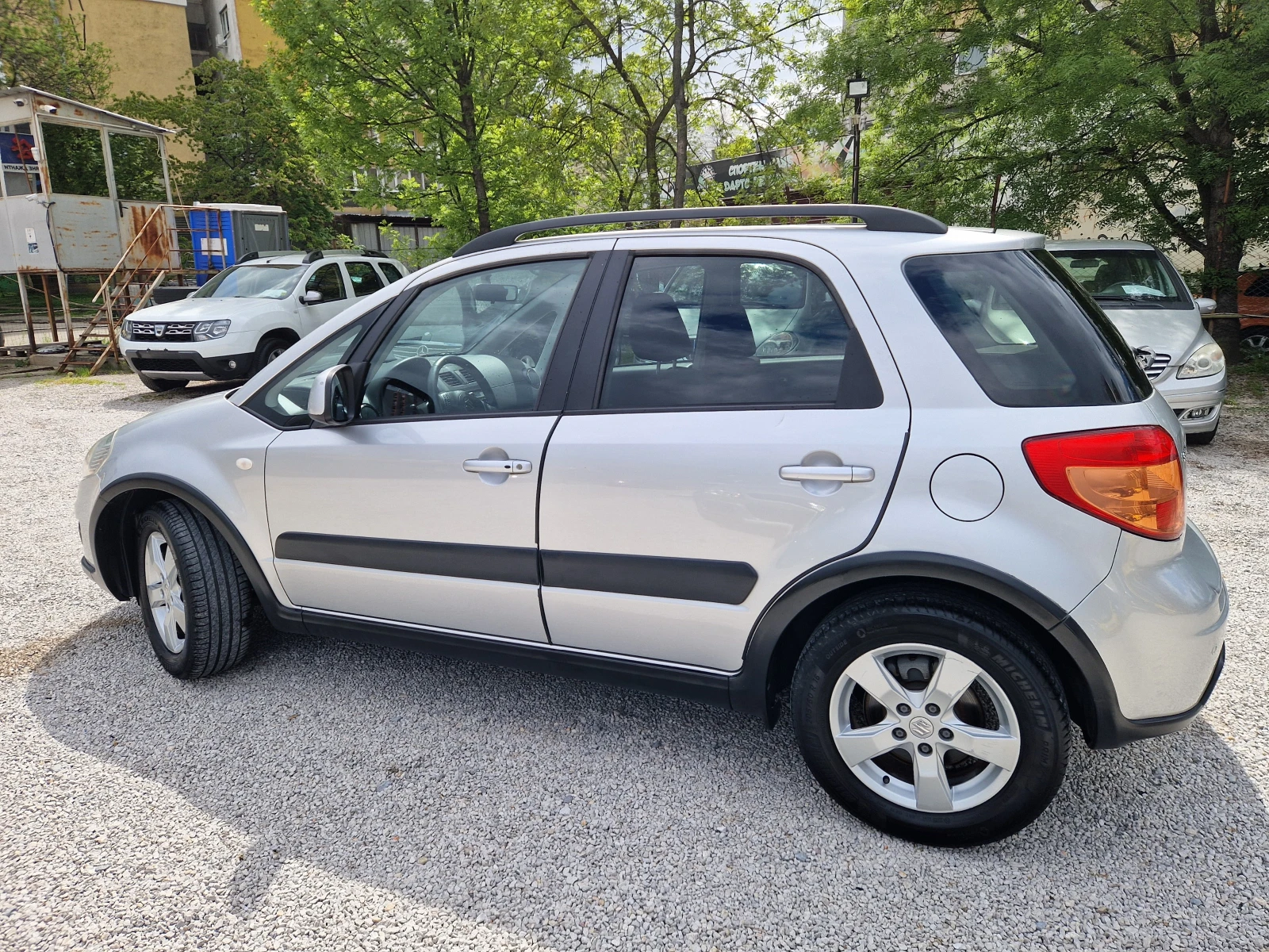 Suzuki SX4 1.6 газов инжекцион, снимка 8 - Автомобили и джипове - 54389641