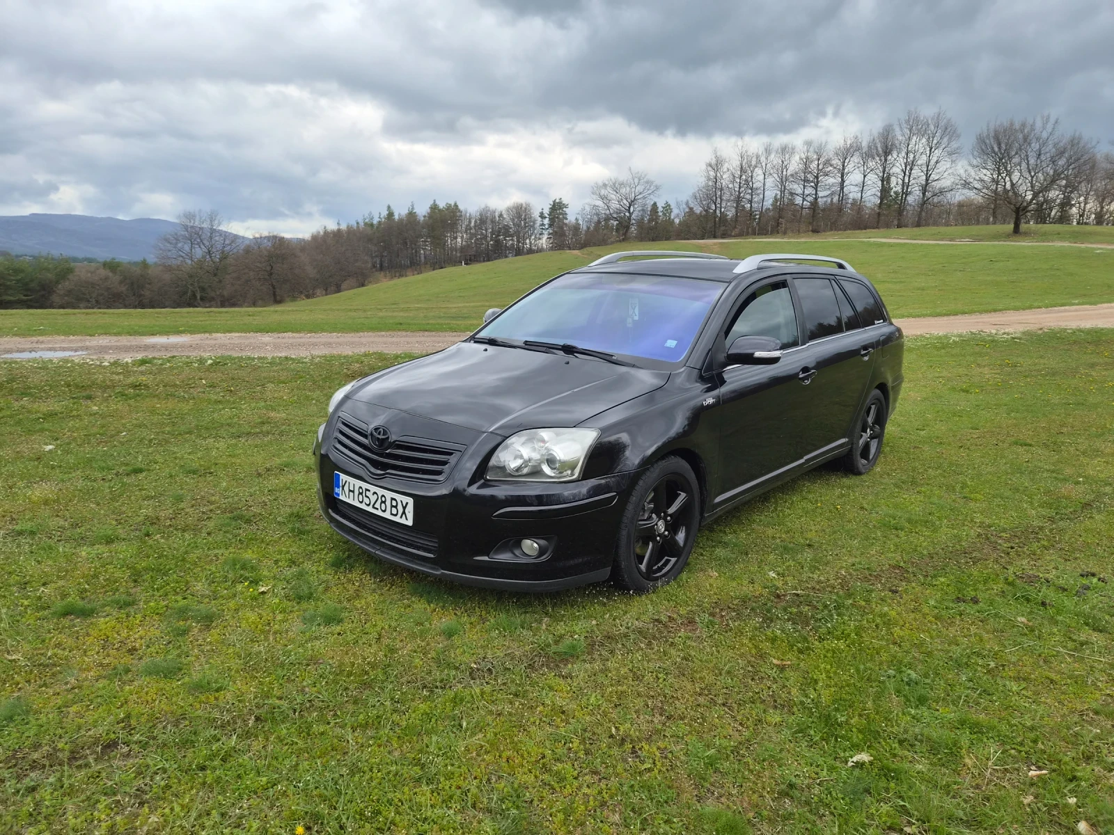 Toyota Avensis, снимка 8 - Автомобили и джипове - 55016193