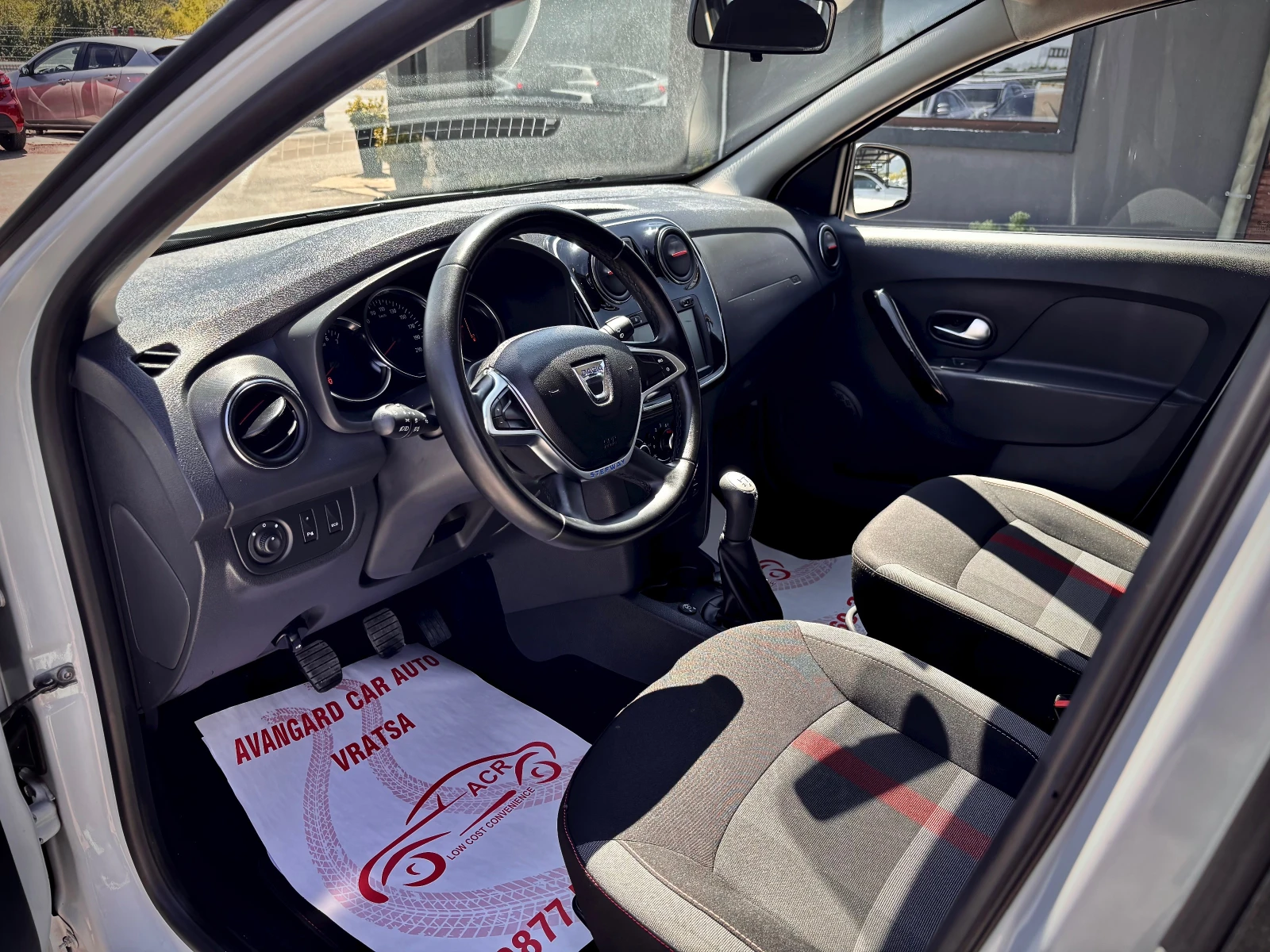 Dacia Sandero StepWay, снимка 9 - Автомобили и джипове - 55476250