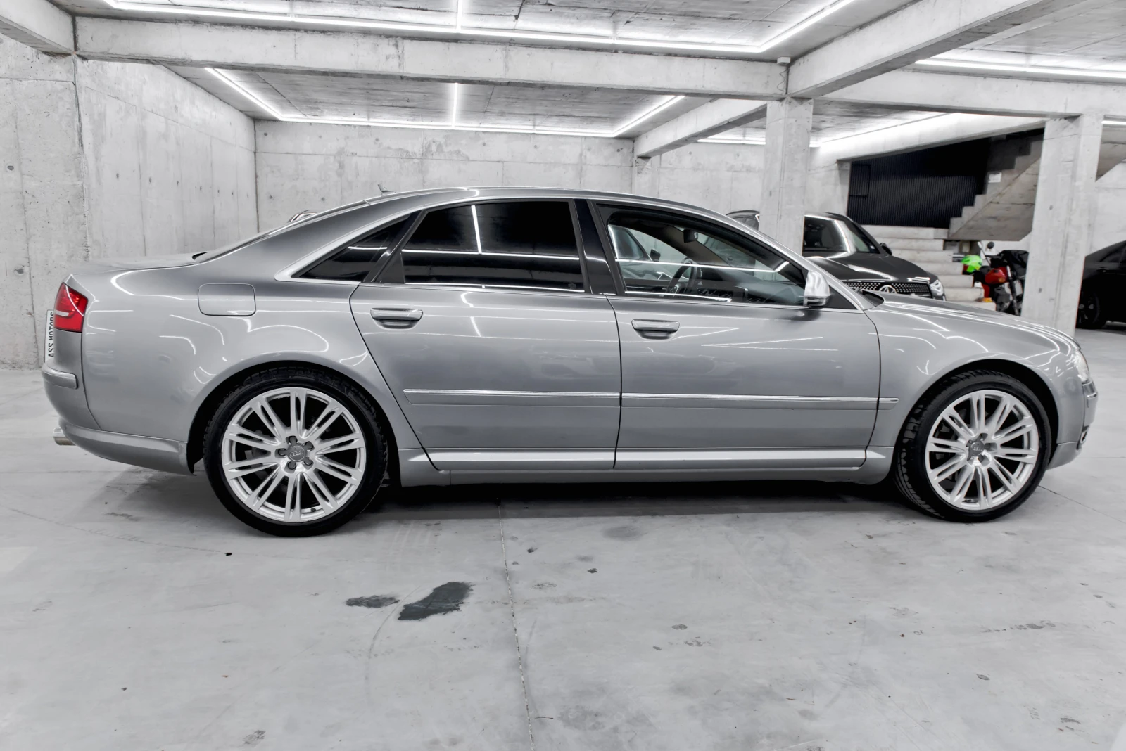 Audi A8 4.2TDI V8 * S8* пакет, снимка 4 - Автомобили и джипове - 55498887