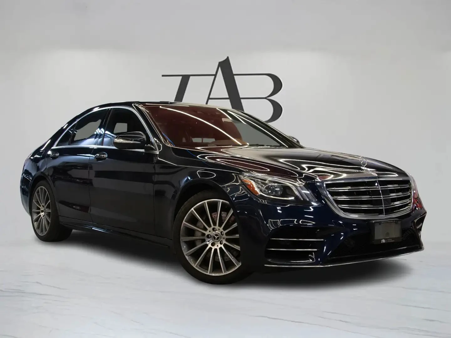 Mercedes-Benz S 560 AMG PREMIUM* Intelligent Drive* Burmester* 360* , снимка 2 - Автомобили и джипове - 55964469