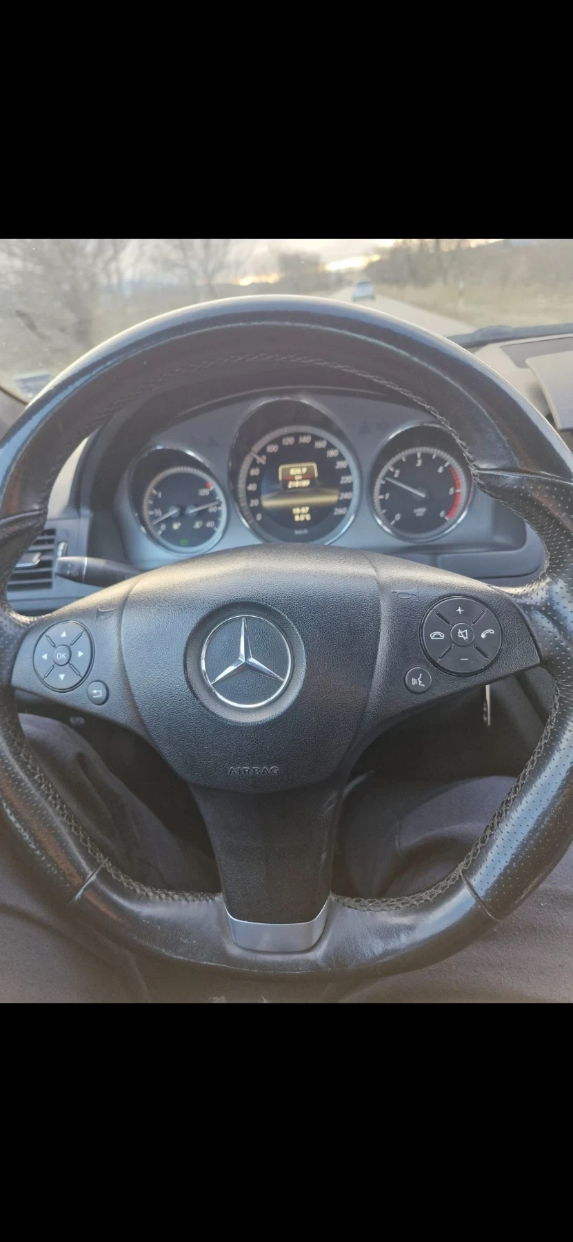 Mercedes-Benz C 220, снимка 7 - Автомобили и джипове - 56134927