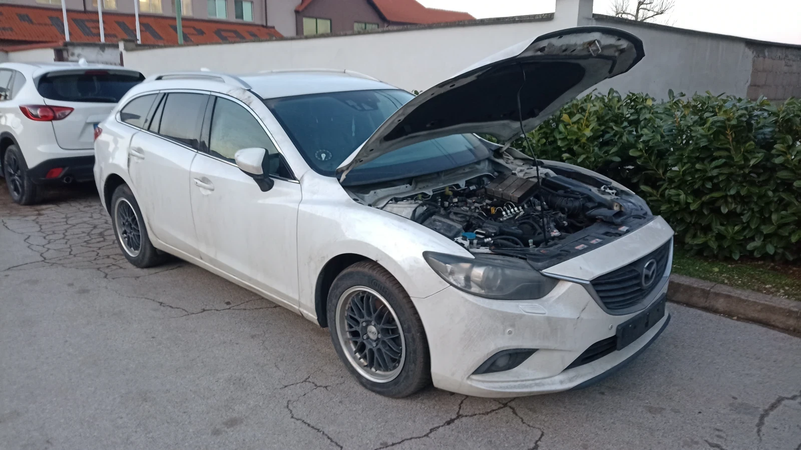Mazda 6 2.2 175hp, снимка 17 - Автомобили и джипове - 56256806