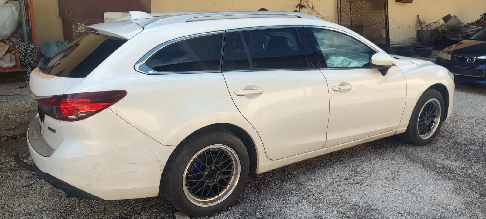 Mazda 6 2.2 175hp, снимка 3 - Автомобили и джипове - 56256806