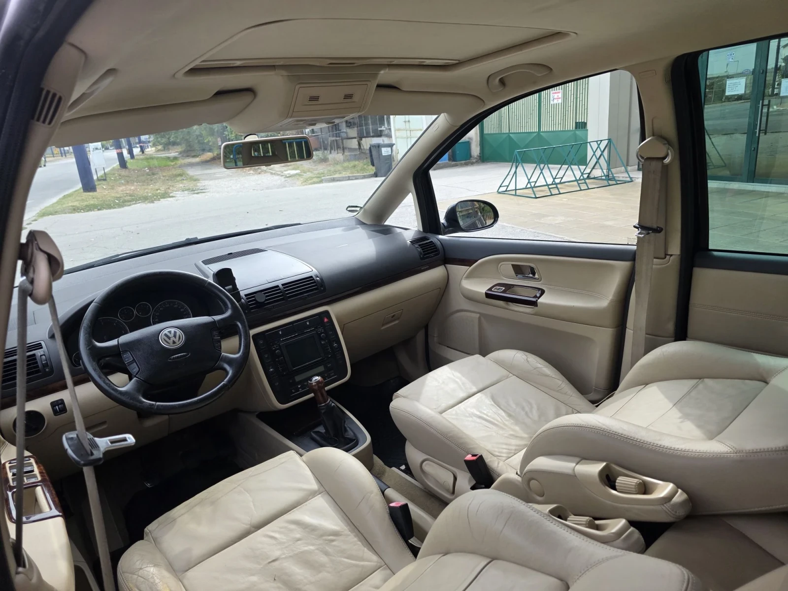 VW Sharan 2.0// 140// TOP//, снимка 7 - Автомобили и джипове - 56450993