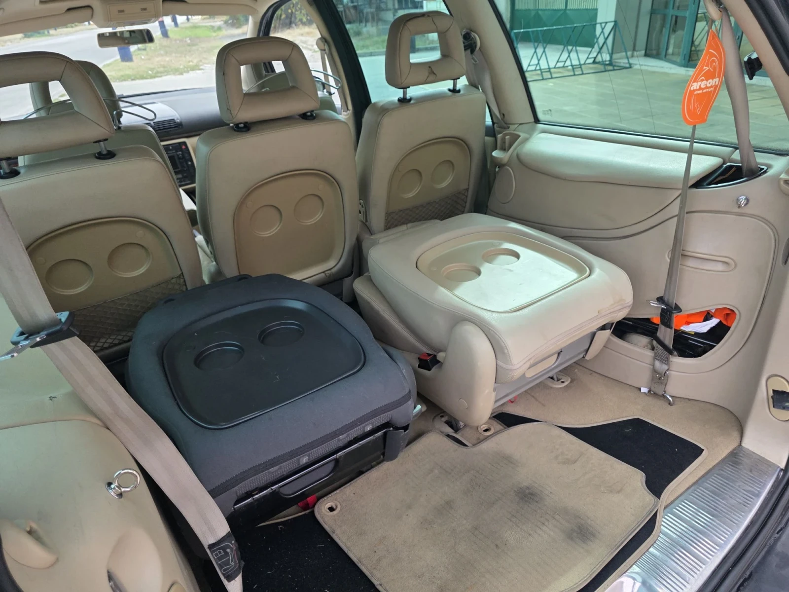VW Sharan 2.0// 140// TOP//, снимка 9 - Автомобили и джипове - 56450993