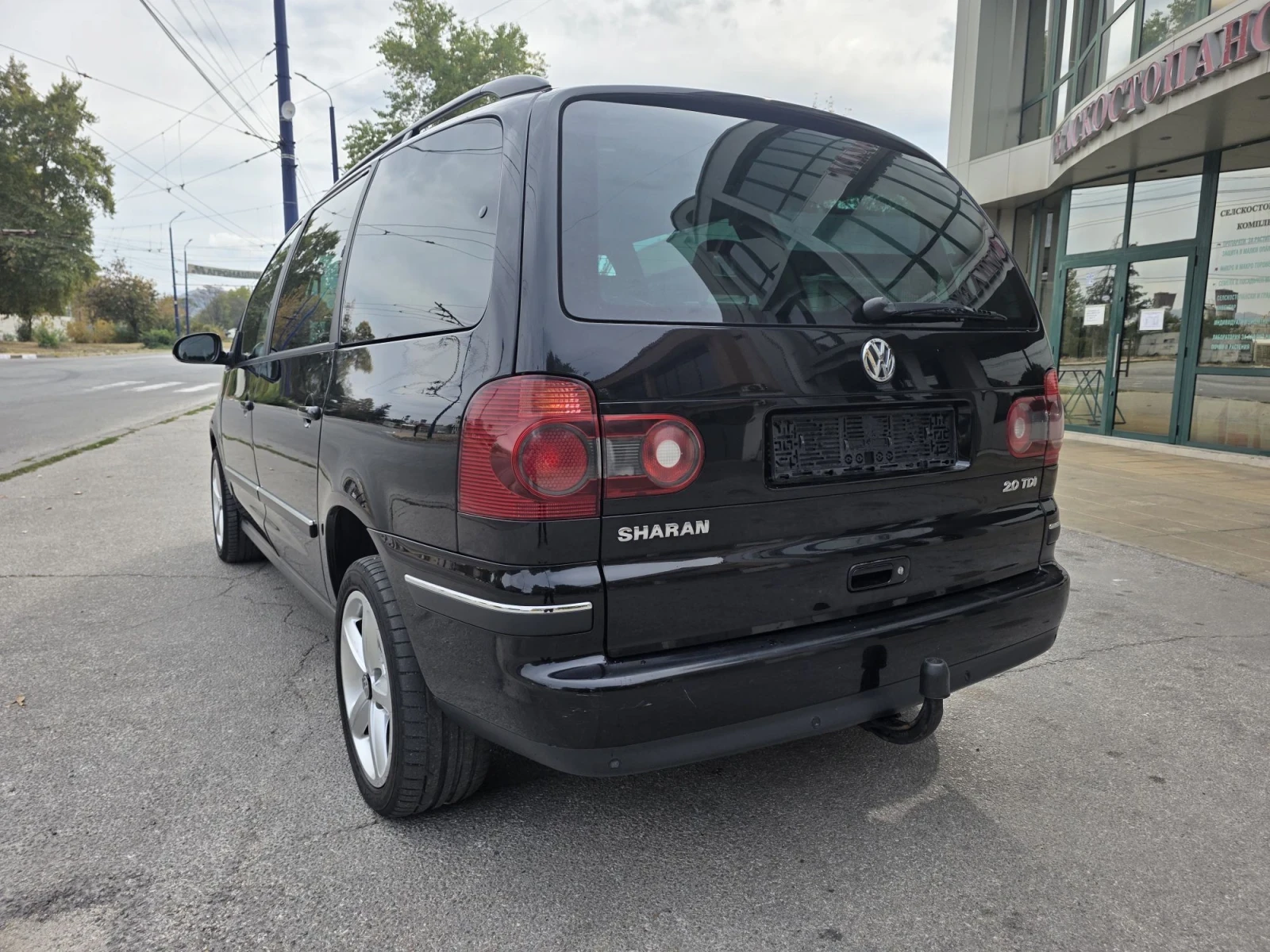 VW Sharan 2.0// 140// TOP//, снимка 4 - Автомобили и джипове - 56450993