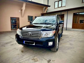 Toyota Land cruiser J200+ V8+ D-4D+ LUXURY+ 7+ +  | Mobile.bg    1