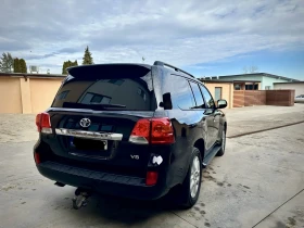 Toyota Land cruiser J200+ V8+ D-4D+ LUXURY+ 7места+ Камера+ Печка, снимка 3