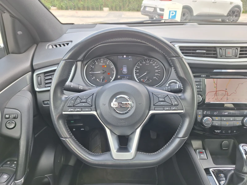 Nissan Qashqai 1.3 DiG-T DCT-Automatic 160к.с., снимка 9 - Автомобили и джипове - 47042768