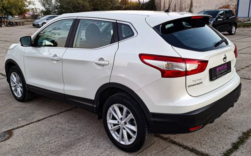 Nissan Qashqai 1.5dci turobisel Acenta, снимка 6 - Автомобили и джипове - 47656147