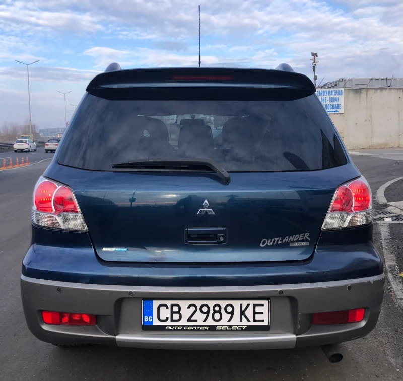 Mitsubishi Outlander 2.4 4х4 Газ/Бензин 160 к.с., снимка 6 - Автомобили и джипове - 48830512