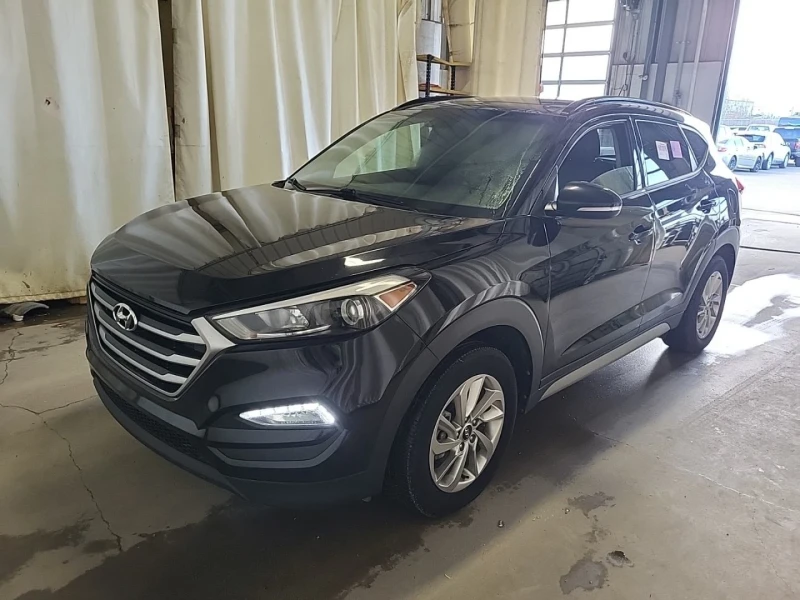 Hyundai Tucson * SE* 4x4* Пано* Подгрев