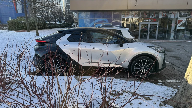 Toyota C-HR GR SPORT AWD. PREMIERE EDITION. НАЛИЧНА., снимка 3 - Автомобили и джипове - 53117070