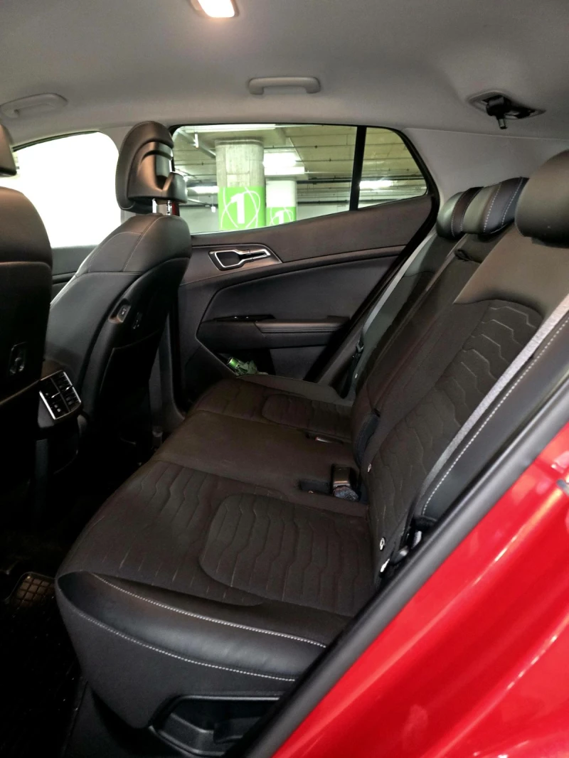 Kia Sportage 1, 6T MHEV 4WD  7AT 4x4, снимка 17 - Автомобили и джипове - 53294800