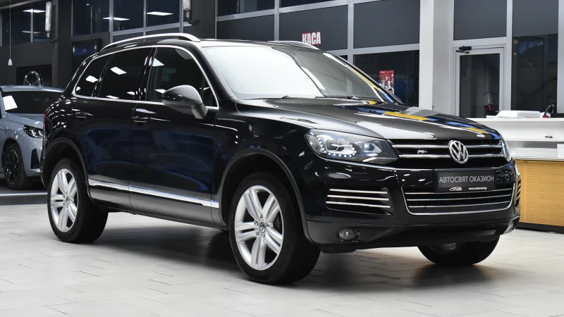 VW Touareg 3.0 TDI V6 4MOTION Automatic, снимка 5 - Автомобили и джипове - 53384058