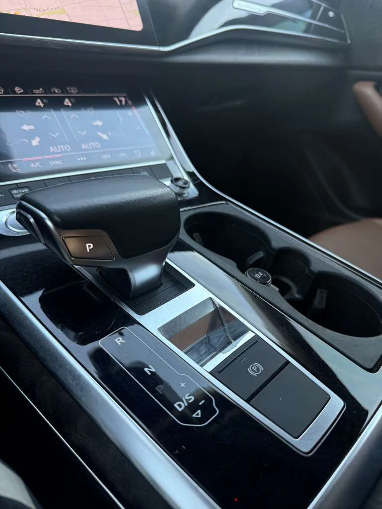 Audi Q8 Progressiv 55 TFSI quattro, ЦЕНА ДО БГ, снимка 13 - Автомобили и джипове - 54819943